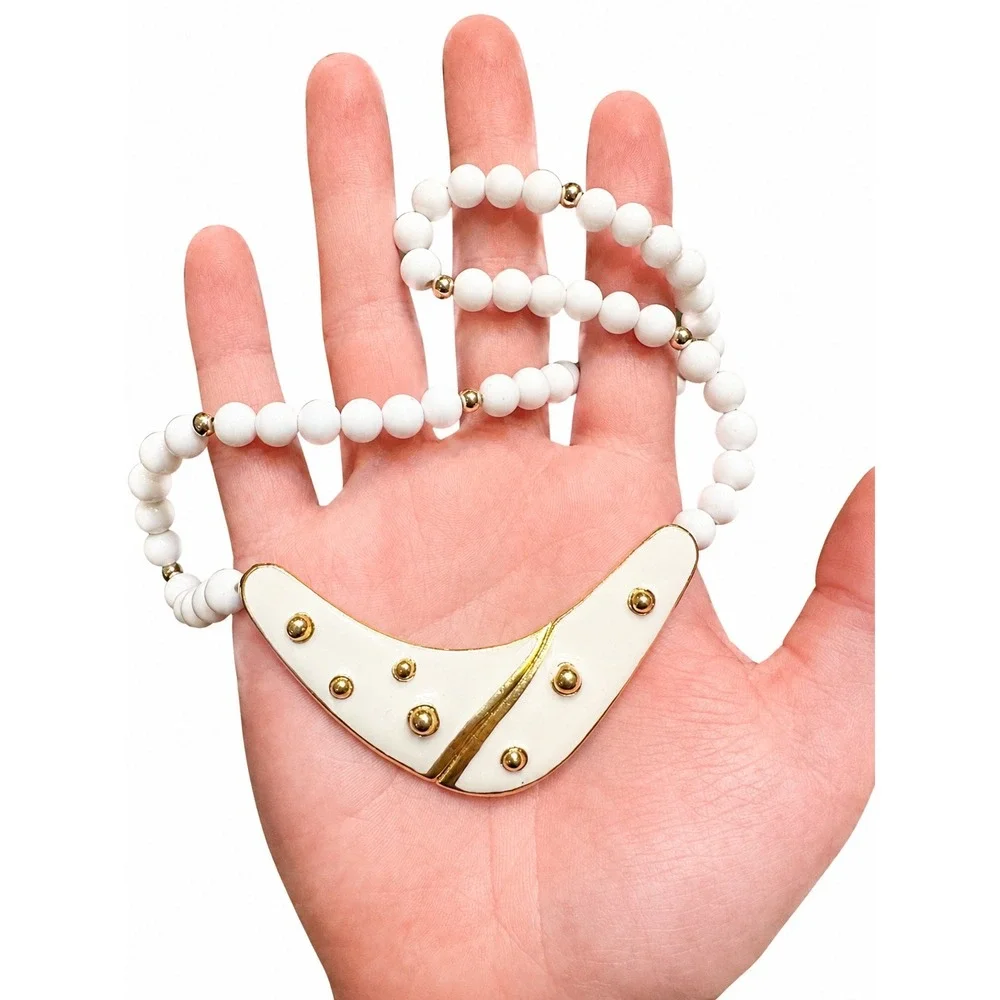 Vintage White Beaded Enamel Statement Necklace – Gold Tone Modernist Pendant